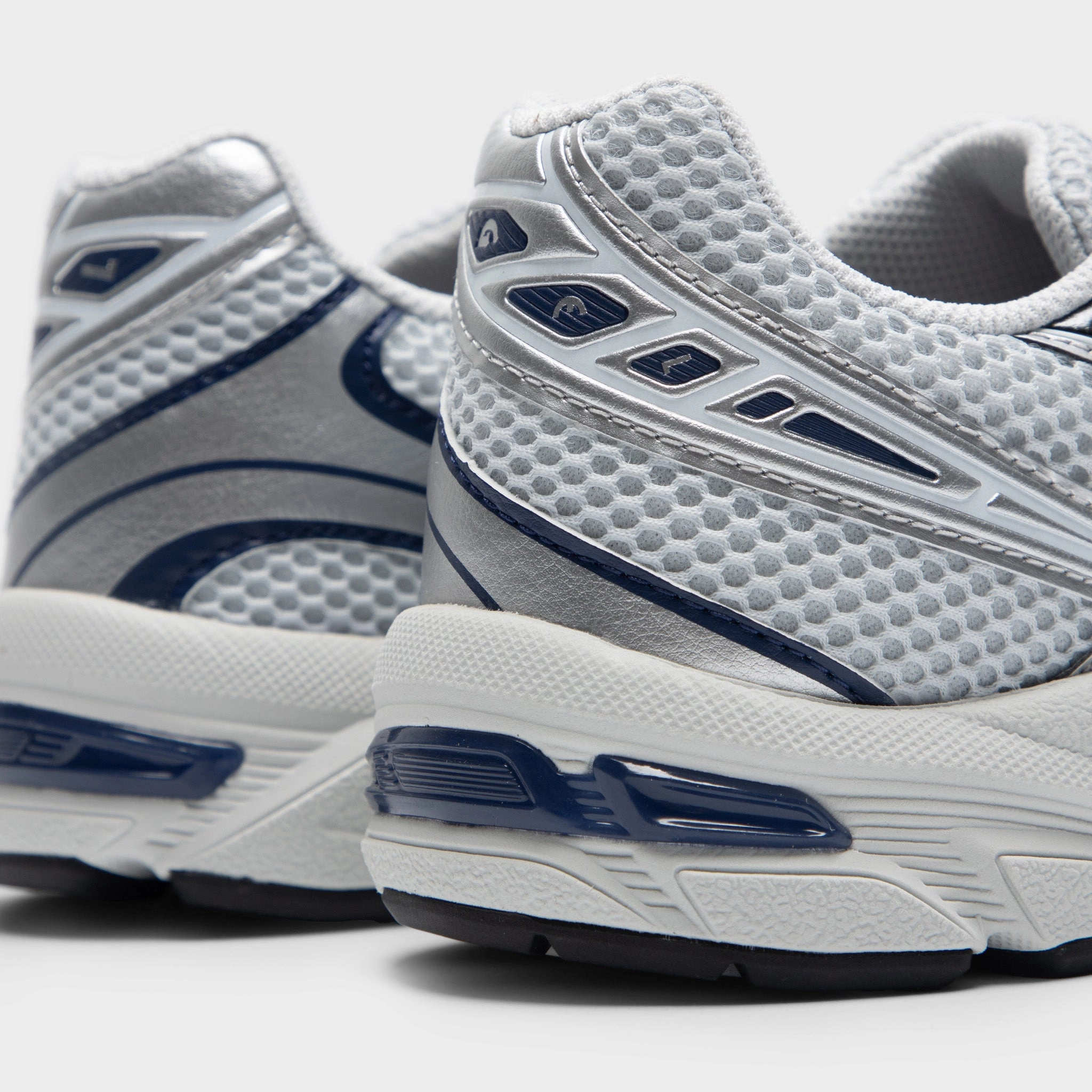 ASICS GEL-1130 Glacier Grey / Black