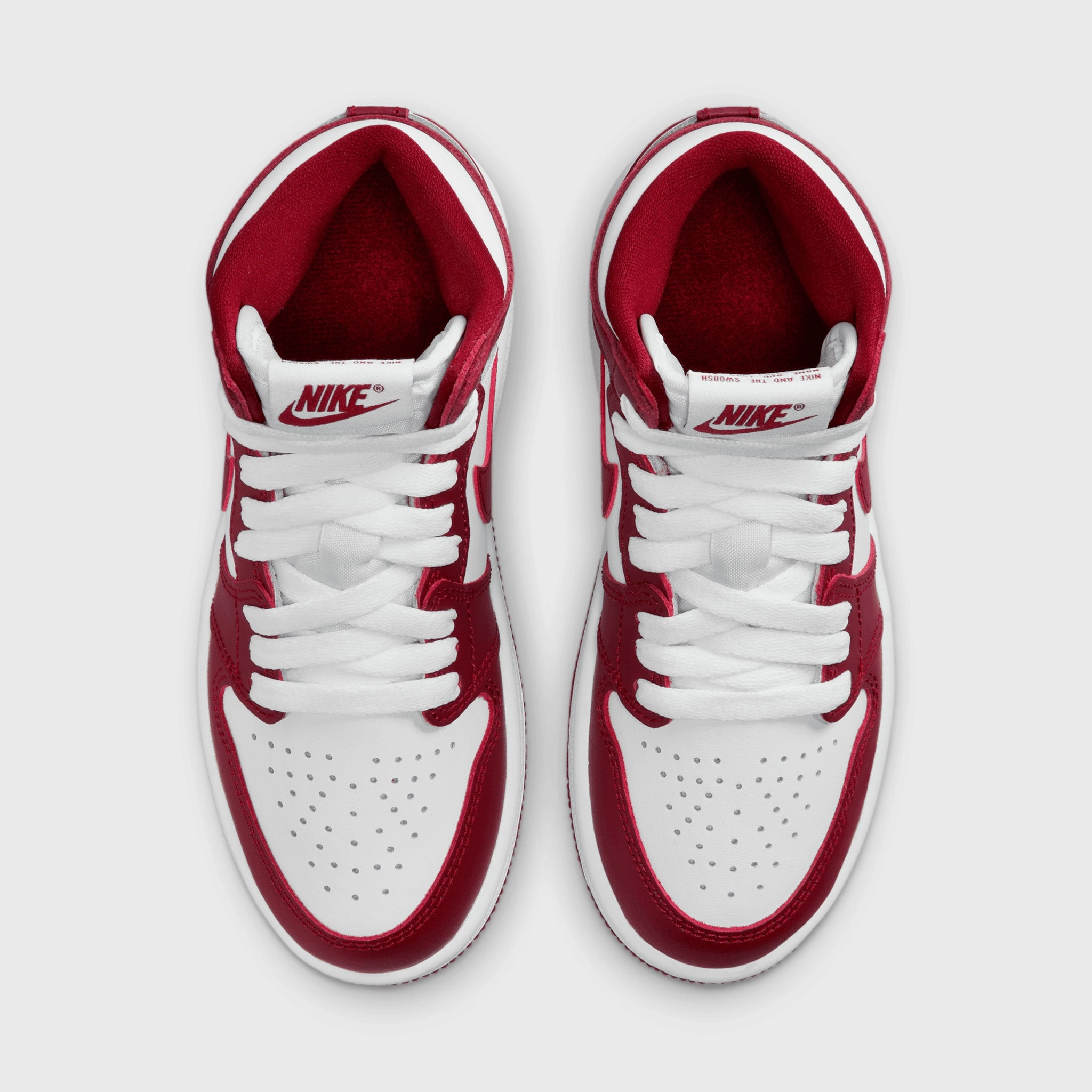 Jordan 1 Retro High OG Remastered PS White / Team Red