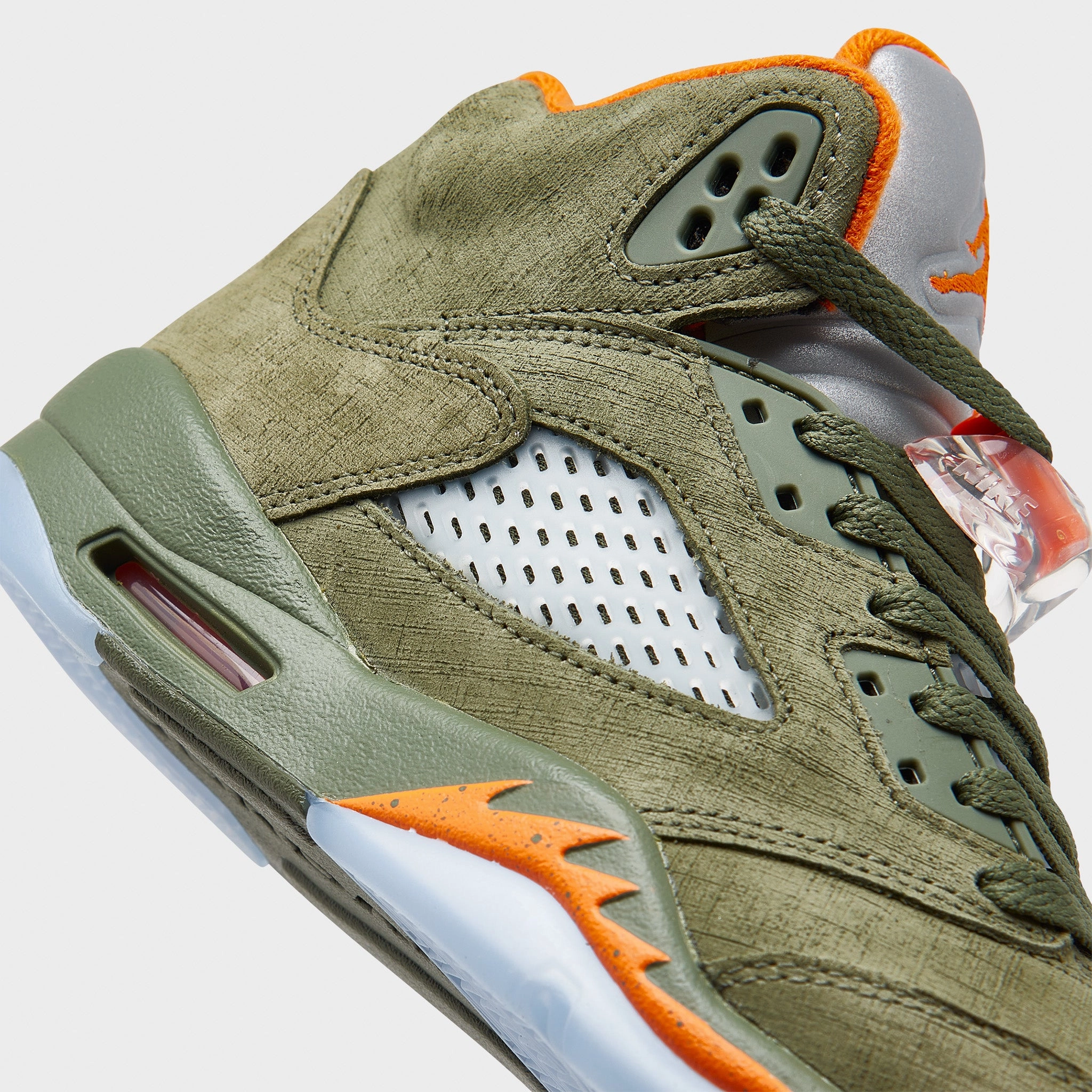 Jordan 5 Retro GS Army Olive / Solar Orange