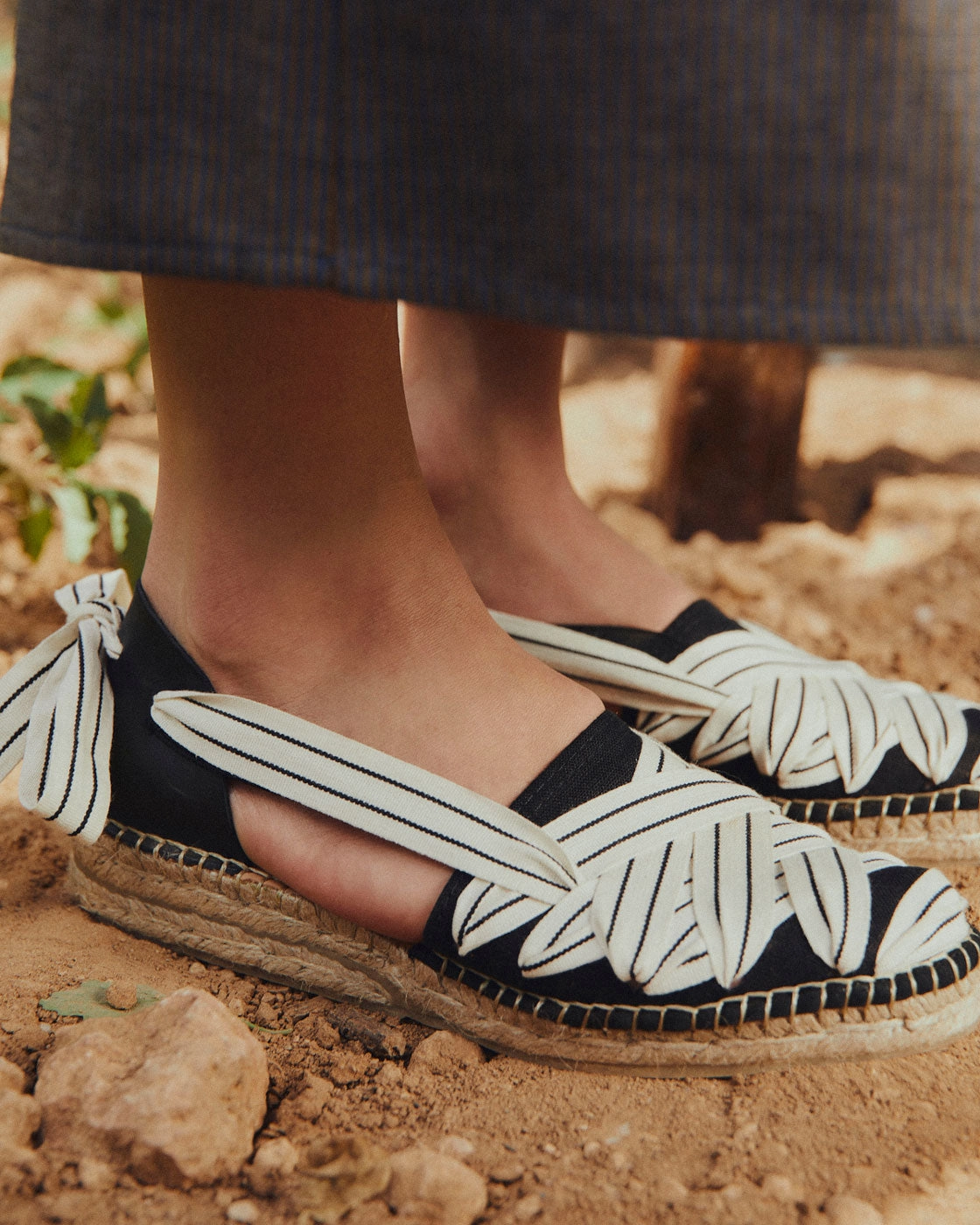 Naguisa Sukha Crudo Black Espadrille