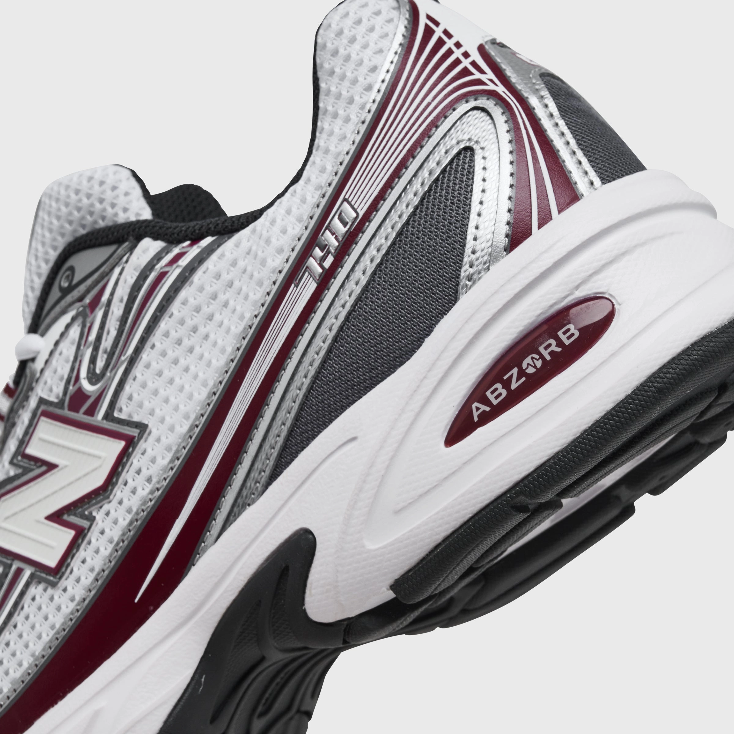 New Balance 740 Mercury Red / White