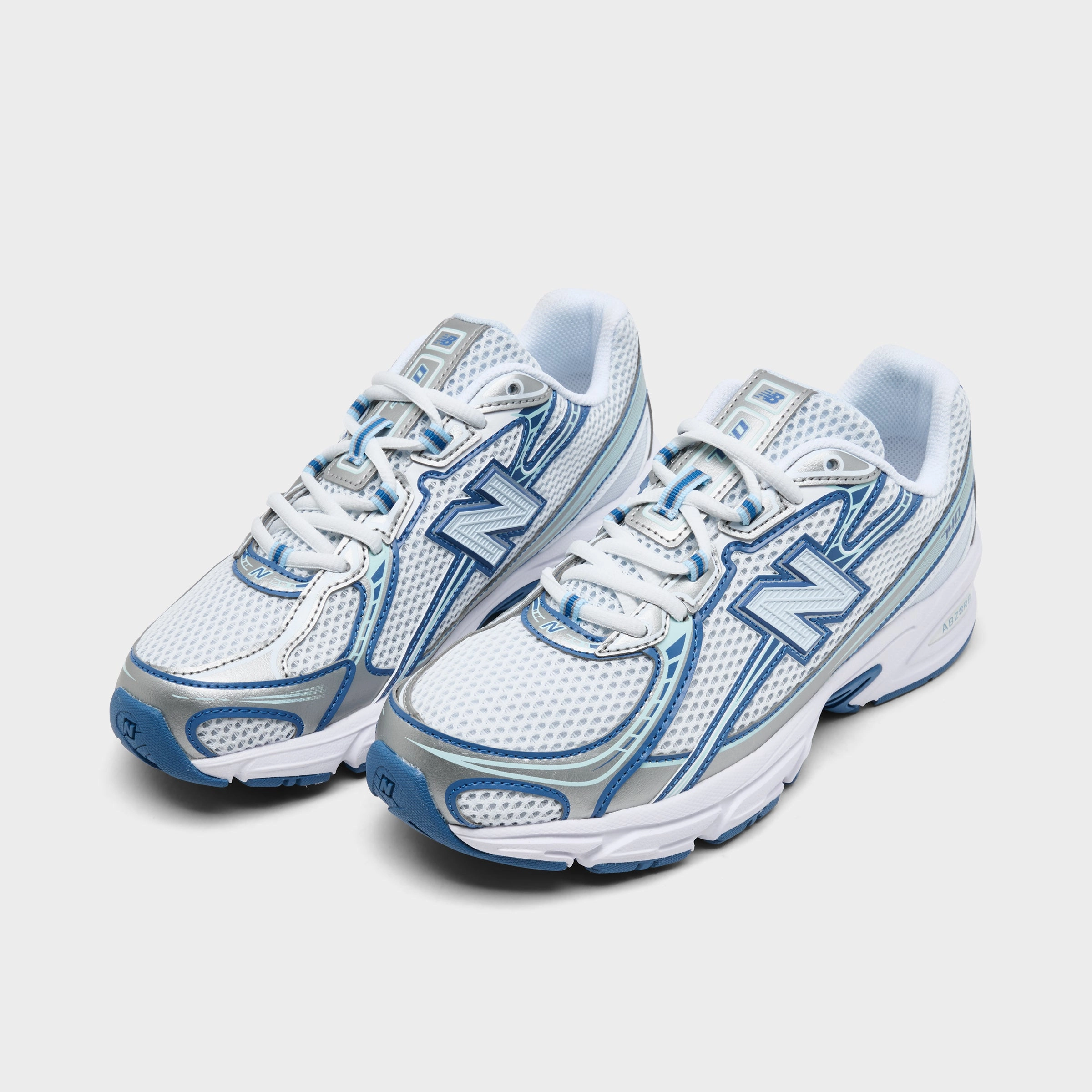 New Balance Juniors' 740 White / Blue