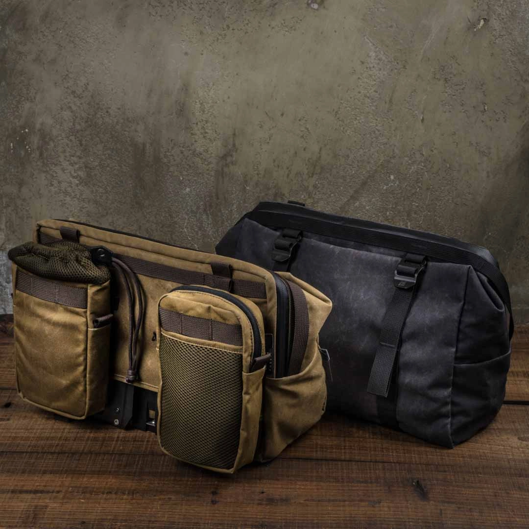 Pioneer Expandable Front Bag L (Carrier Frame NOT included)