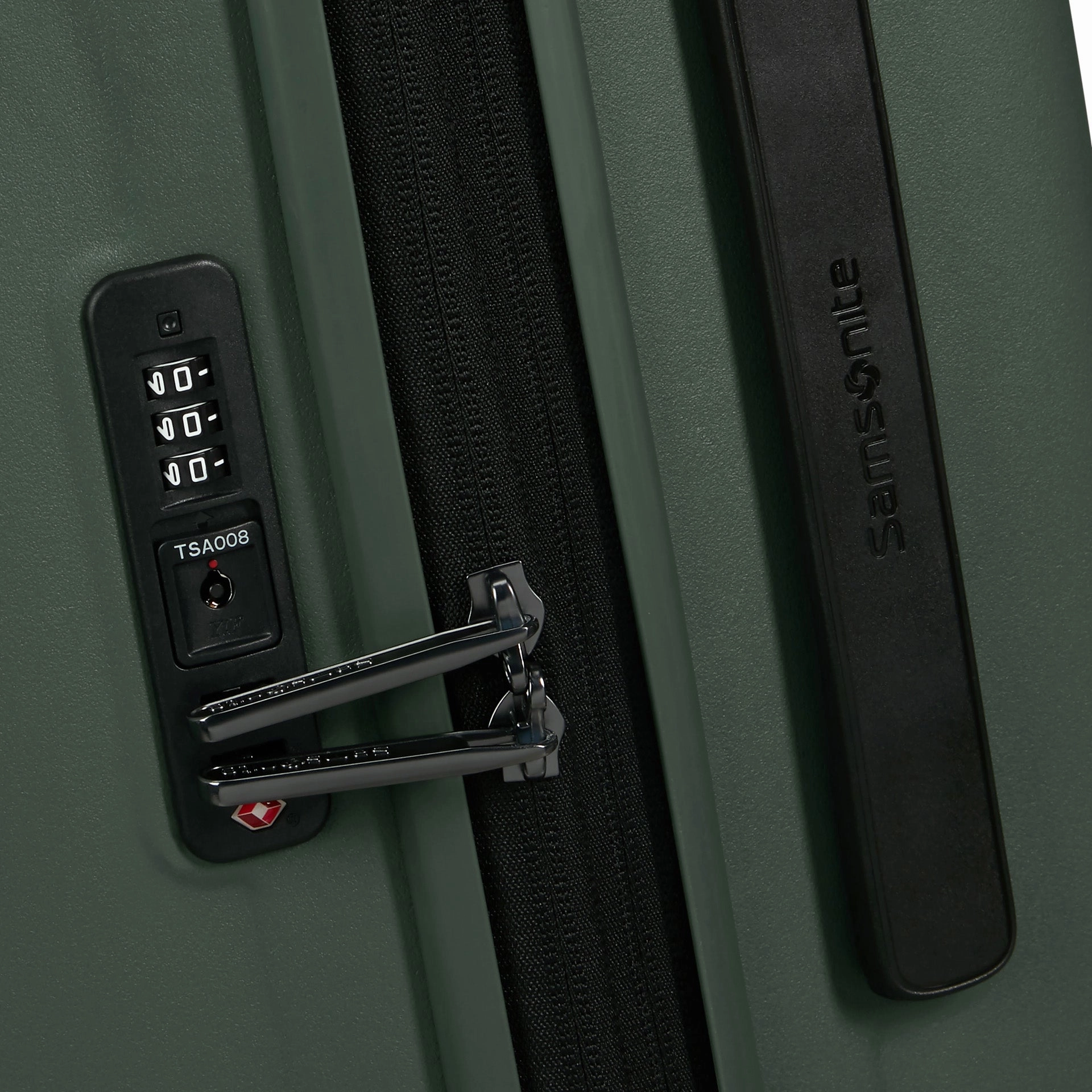 Samsonite RestackD Carry-on